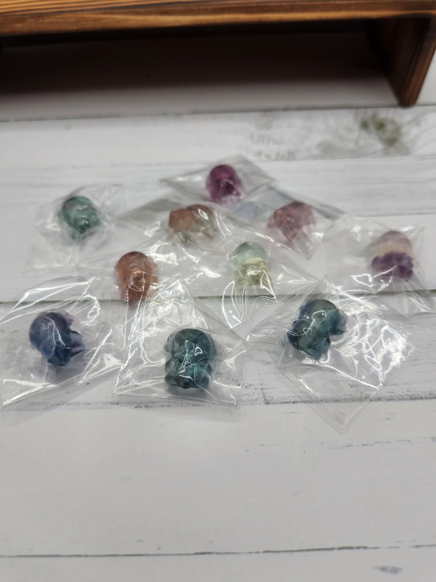 Mini Fluorite Jumping Spider Natural Carvings