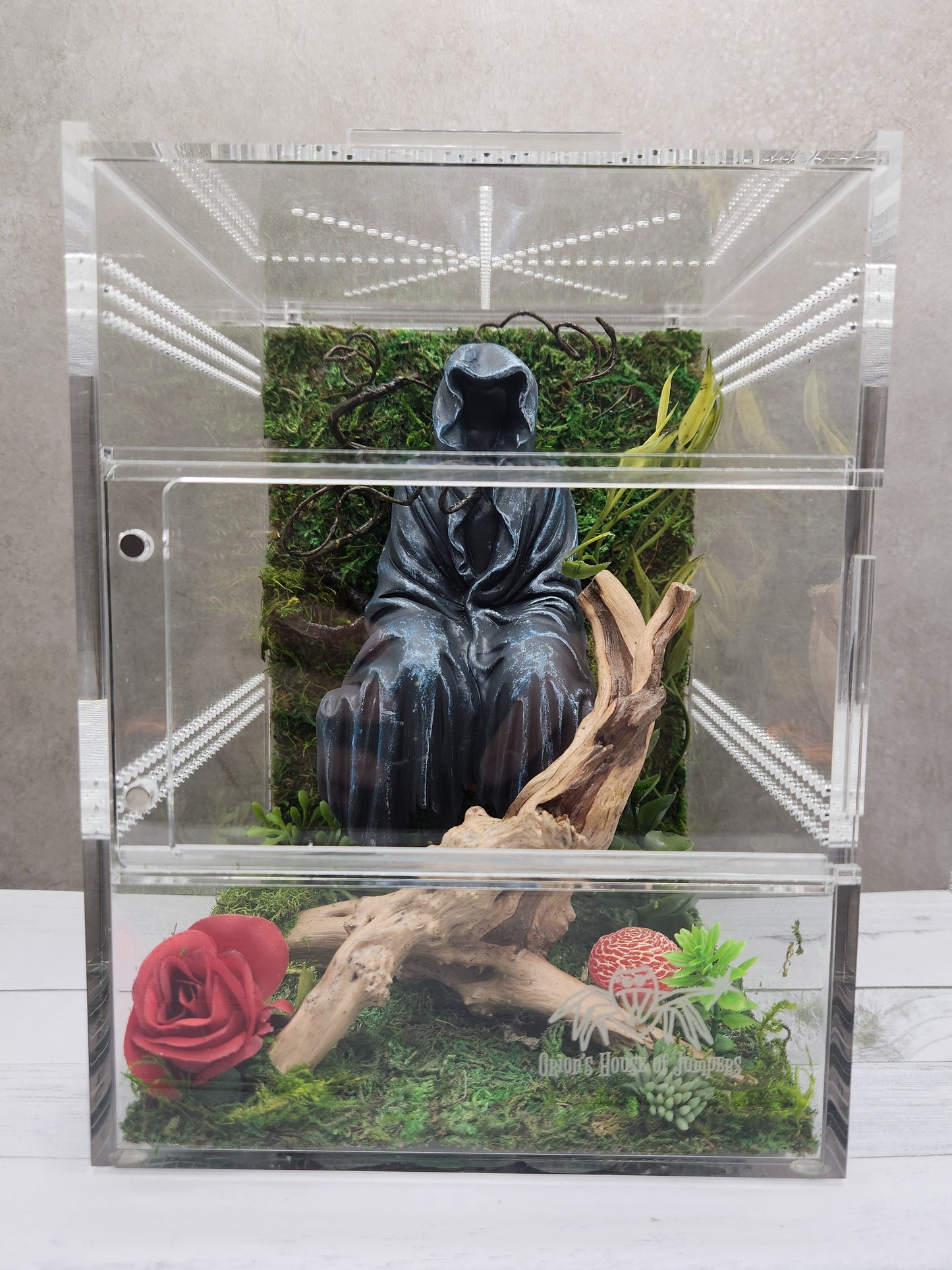 Death Theme Front Opening Jumping Spider Enclosure 6x6x8" Dementor, Reaper